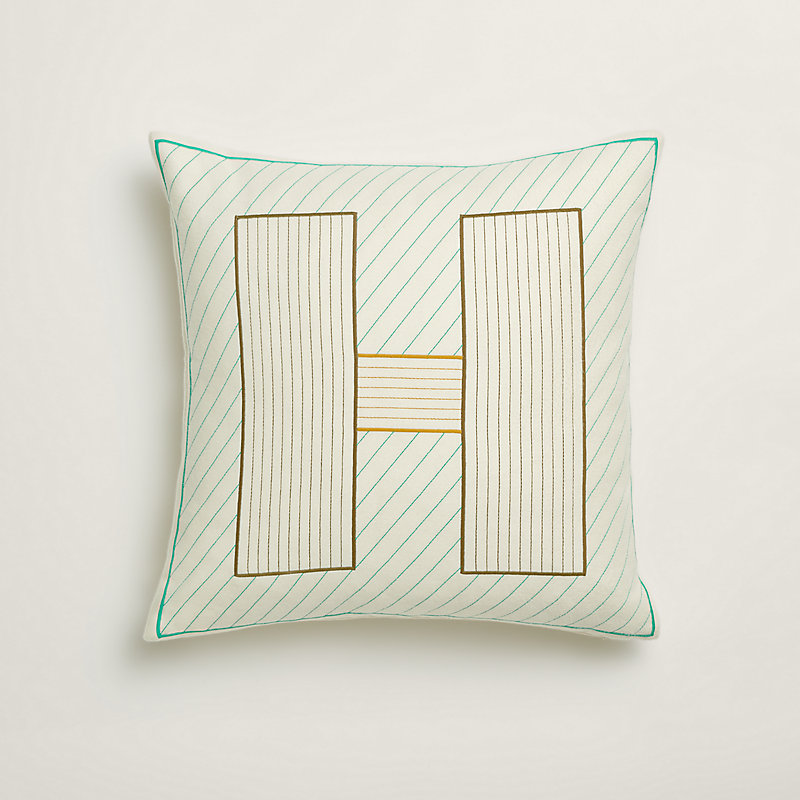 objets-du-faubourg-h-pillow--